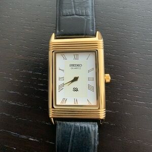Vintage Seiko Reverso Frame Tank Watch White Dial Gold Bezel